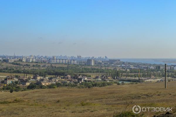 Вид на северную часть Волгограда с верхней точки дороги к ФРЦ Волгоград