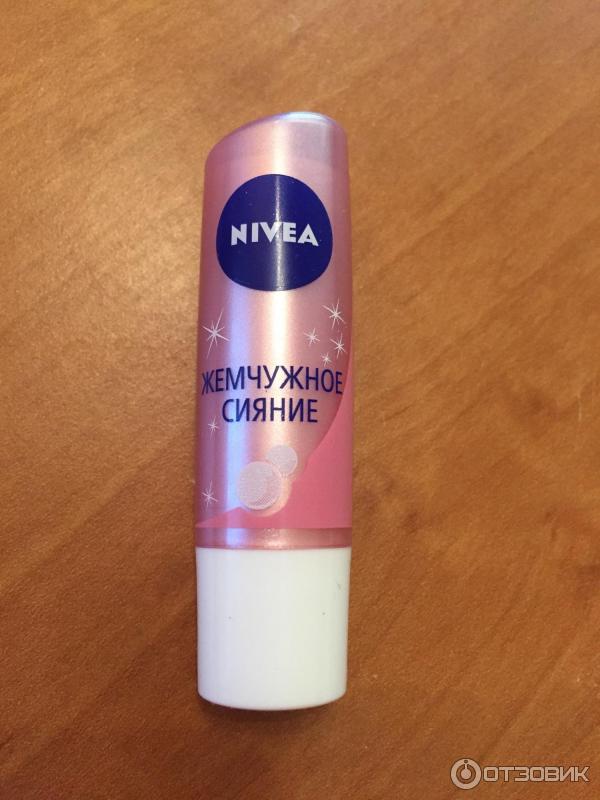 Бальзам для губ Nivea Сияние жемчуга фото