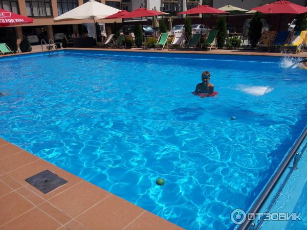 Отель GOLDEN RESORT (ГОЛДЕН РЕЗОРТ) 3* (Россия, Краснодарский край, пос. Новомихайловский) фото