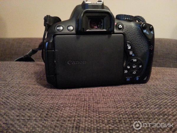 Цифровой зеркальный фотоаппарат Canon EOS 650D Kit 18-55 mm