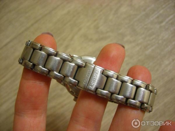 Женские наручные часы Casio LTP-1183 фото