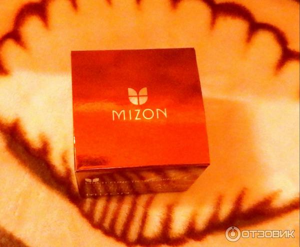 Ночная антивозрастная маска для лица Mizon с улиточным муцином фото