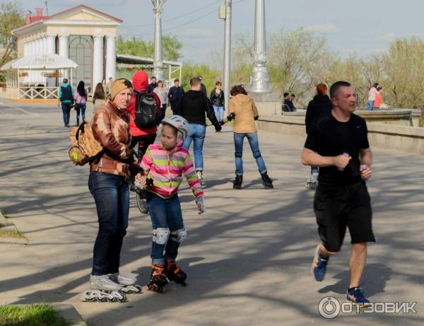 учеба в езде на роликах и оздоровительная пробежка