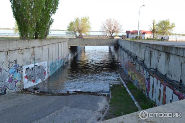 затопление части нижней террасы при весеннем половодье