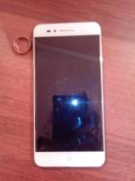 Смартфон ZTE Blade A610 фото