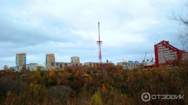 Смотровая площадка с бинокуляром у планетария (Россия, Пермь) фото