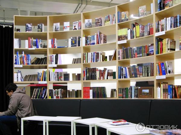 Библиотека в Охта Лаб