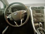 Автомобиль Ford Mondeo 5 фото