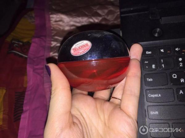 Туалетная вода DKNY Red Delicious фото