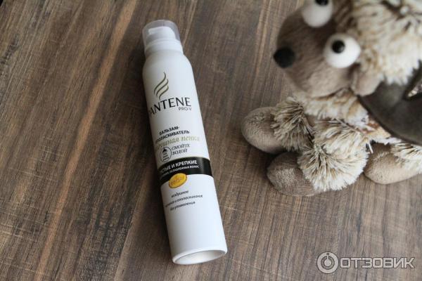 Бальзам-ополаскиватель для волос Pantene PRO-V Воздушная пенка Густые и крепкие фото