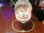Детские электронные качели Graco Sweetpeace фото