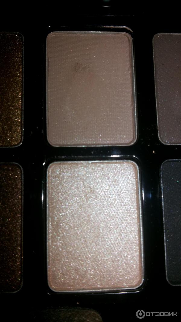 Палетка теней Maybelline The Nudes eyeshadow palette фото