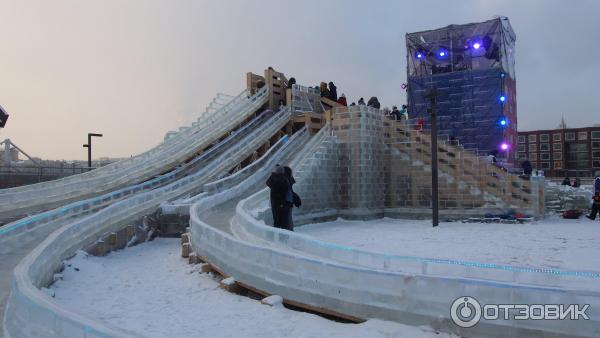 Новогоднее представление Новогодняя ночь в картинной галерее в ЦДХ (Россия, Москва) фото