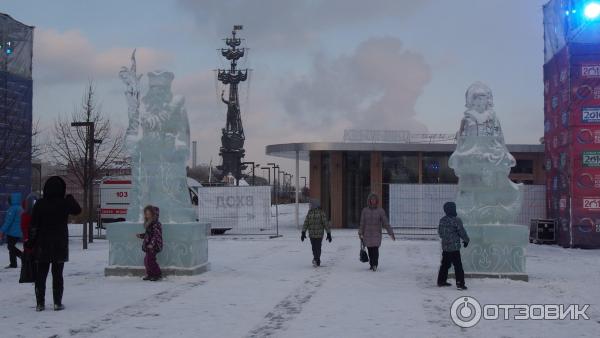 Новогоднее представление Новогодняя ночь в картинной галерее в ЦДХ (Россия, Москва) фото