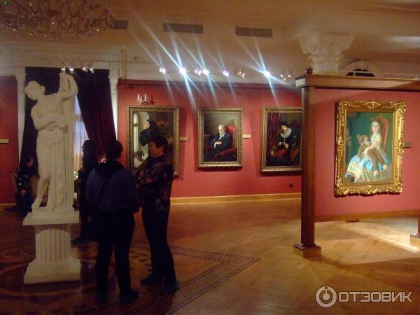 Картинная галерея народного художника СССР Александра Шилова (Россия, Москва) фото