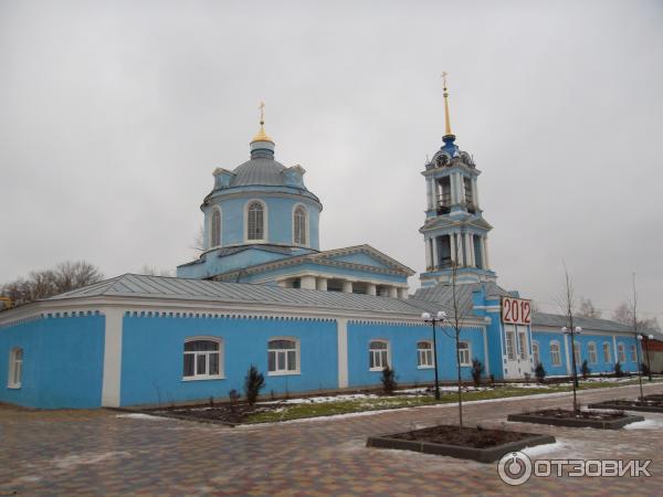 город