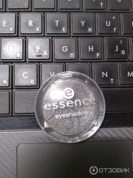 Тени для век Essence Mono Eyeshadow фото