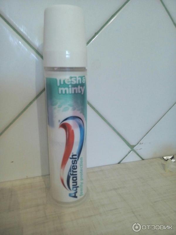 Зубная паста Aquafresh Mild & Minty фото