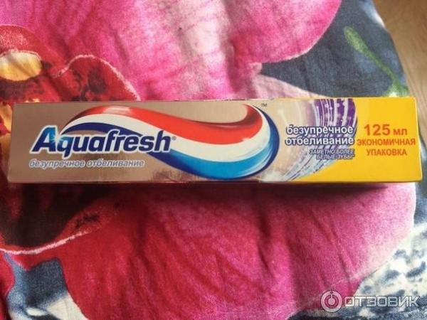 Зубная паста Aquafresh Безупречное отбеливание фото