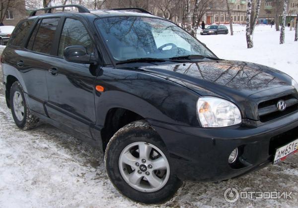 Автомобиль Hyundai Santa Fe Classic внедорожник фото