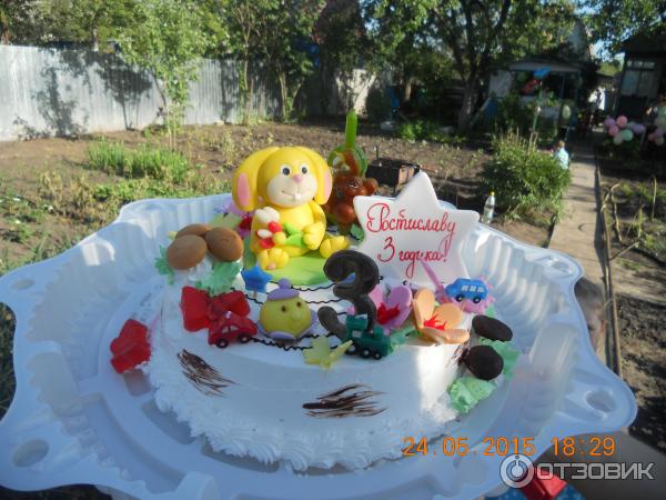 Торты на заказ железногорск красноярский. Торт большое киндер яйцо. Железногорские торты нива каталог. Заказной торт на день рождения. Железногорские торты.