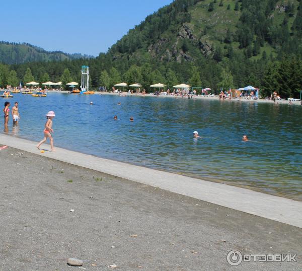 Туркомплекс бирюзовая катунь. Бирюзовая катунь алтайский край. Алтай турбаза бирюзовая катунь. Искусственное озеро бирюзовая катунь горный алтай. Горно алтайск бирюзовая катунь.