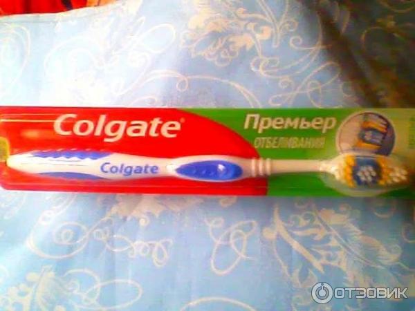 Зубная щетка Colgate Премьер отбеливания и Эксперт чистоты фото