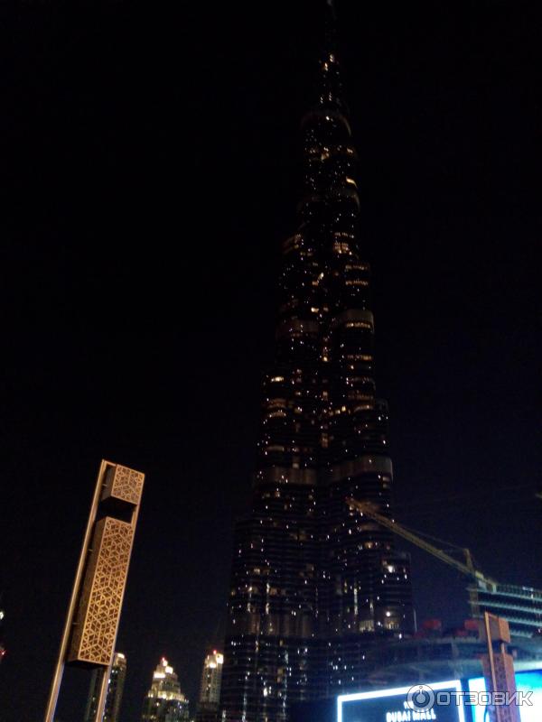 Небоскреб Burj Khalifa (ОАЭ, Дубай) фото