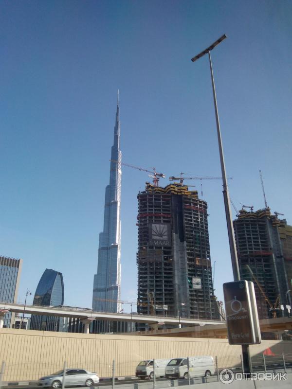 Небоскреб Burj Khalifa (ОАЭ, Дубай) фото