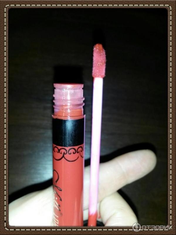 Стойкая помада Long Lasting Lip Gloss фото