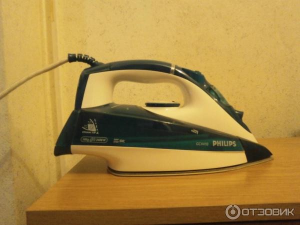 Утюг Philips GC4410 фото