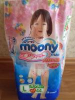 Подгузники-трусики Moony для девочек фото