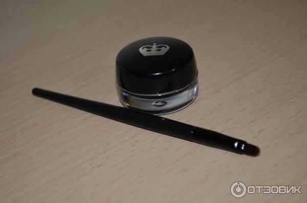 Подводка-гель для век Rimmel Scandaleyes Waterproof Gel Eyeliner фото