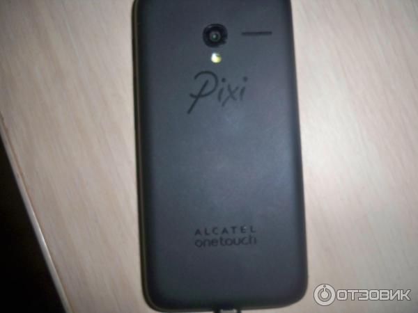 Смартфон Alcatel One Touch Pixi 3 4027D фото