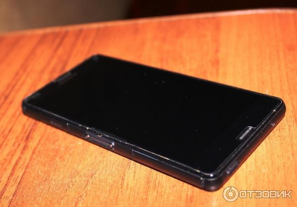 Смартфон Sony Xperia Z3 Compact