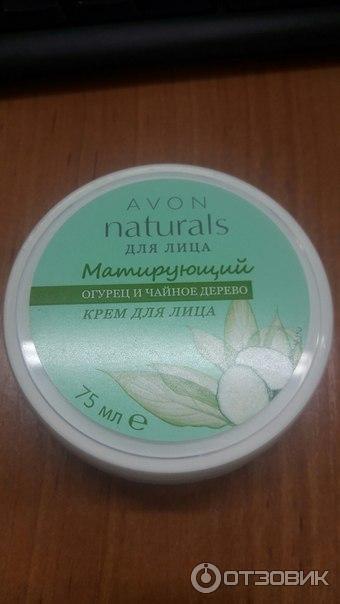 Крем для лица Avon Naturals Огурец и чайное дерево фото