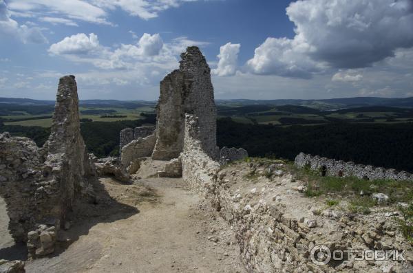 Чахтицкий замок комната батори