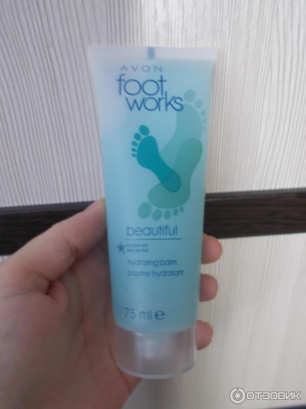 Увлажняющий бальзам Avon Foot Works для ног с морской солью фото