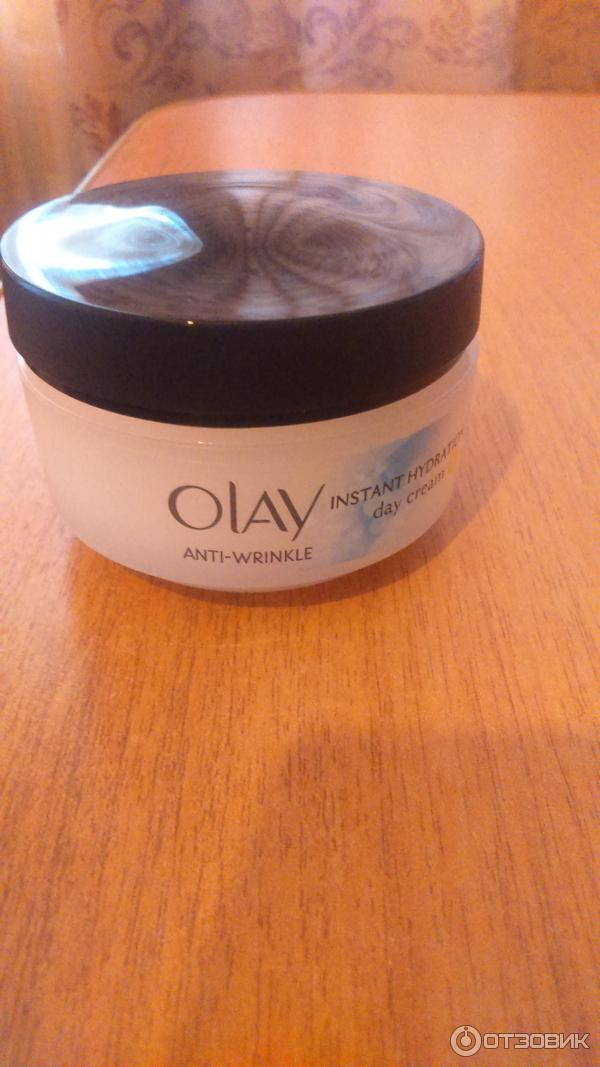 Антивозрастной дневной крем для лица Olay Anti-Wrinkle Instant Hydration Day фото