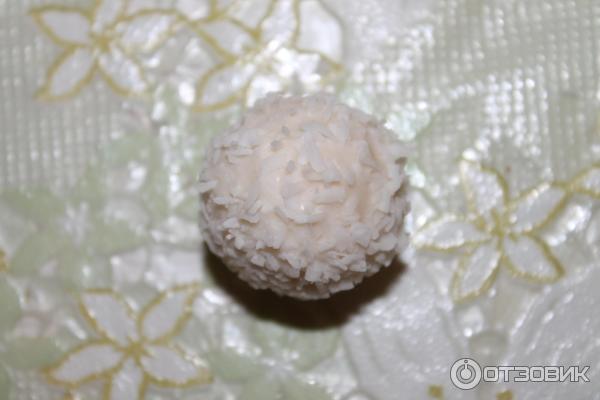 Конфеты Ferrero Raffaello Confetteria фото