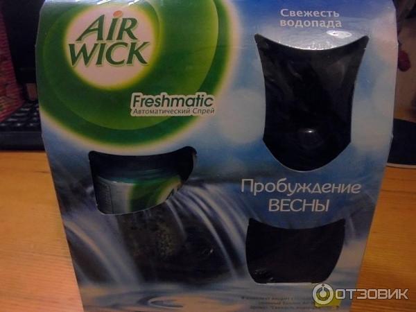 Автоматический освежитель воздуха Air Wick фото