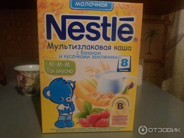 Мультизлаковая каша с бананом и кусочками земляники Nestle фото