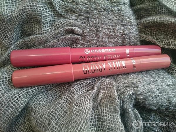 Essence Glossy Stick