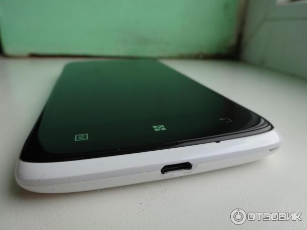 Смартфон Lenovo S820 фото