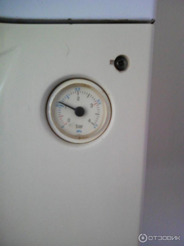 Газовый котел gazeco 18-т-1. Газовый котёл gazlux gazeco economy 18. Газовая колонка газлюкс w12-c1. Котел gazeсo 18 t 2. Газовый котел gazeco 24-t-2.