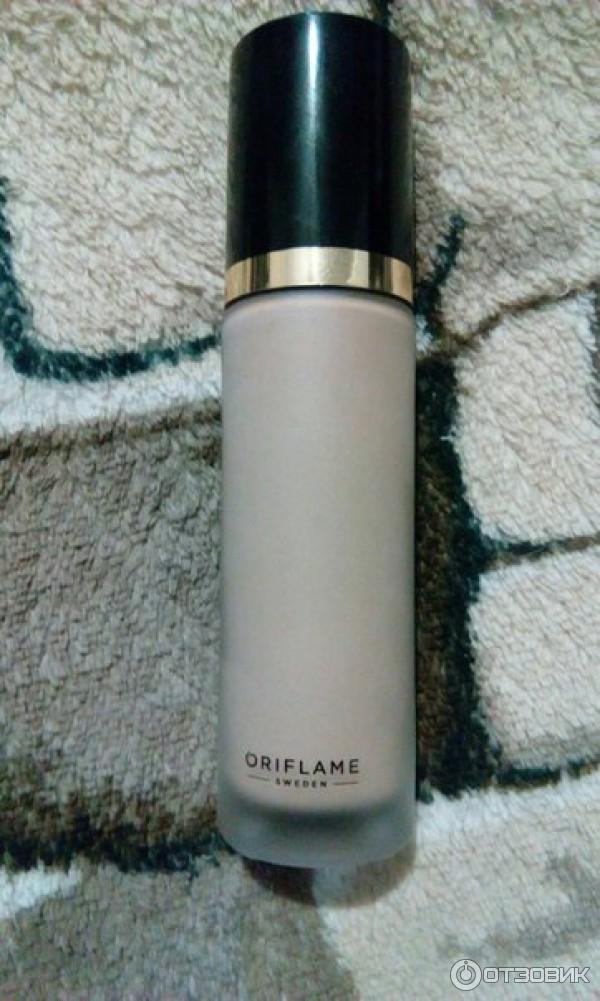 giordani gold Age Defying Foundation SPF 8