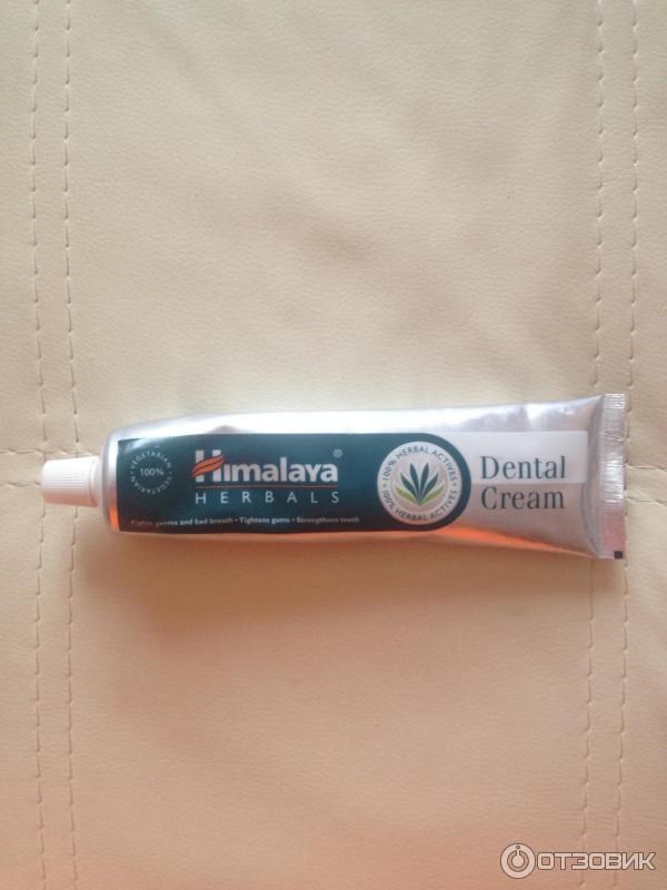 Зубная паста HIMALAYA Herbals DENTAL CREAM фото