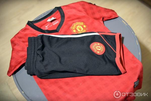 Детская футбольная одежда Nike (Manchester United) фото