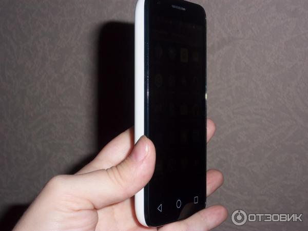 Смартфон Alcatel One Touch Pixi 3 4027D фото