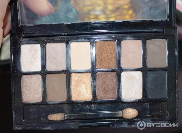 Палетка теней Maybelline The Nudes eyeshadow palette фото